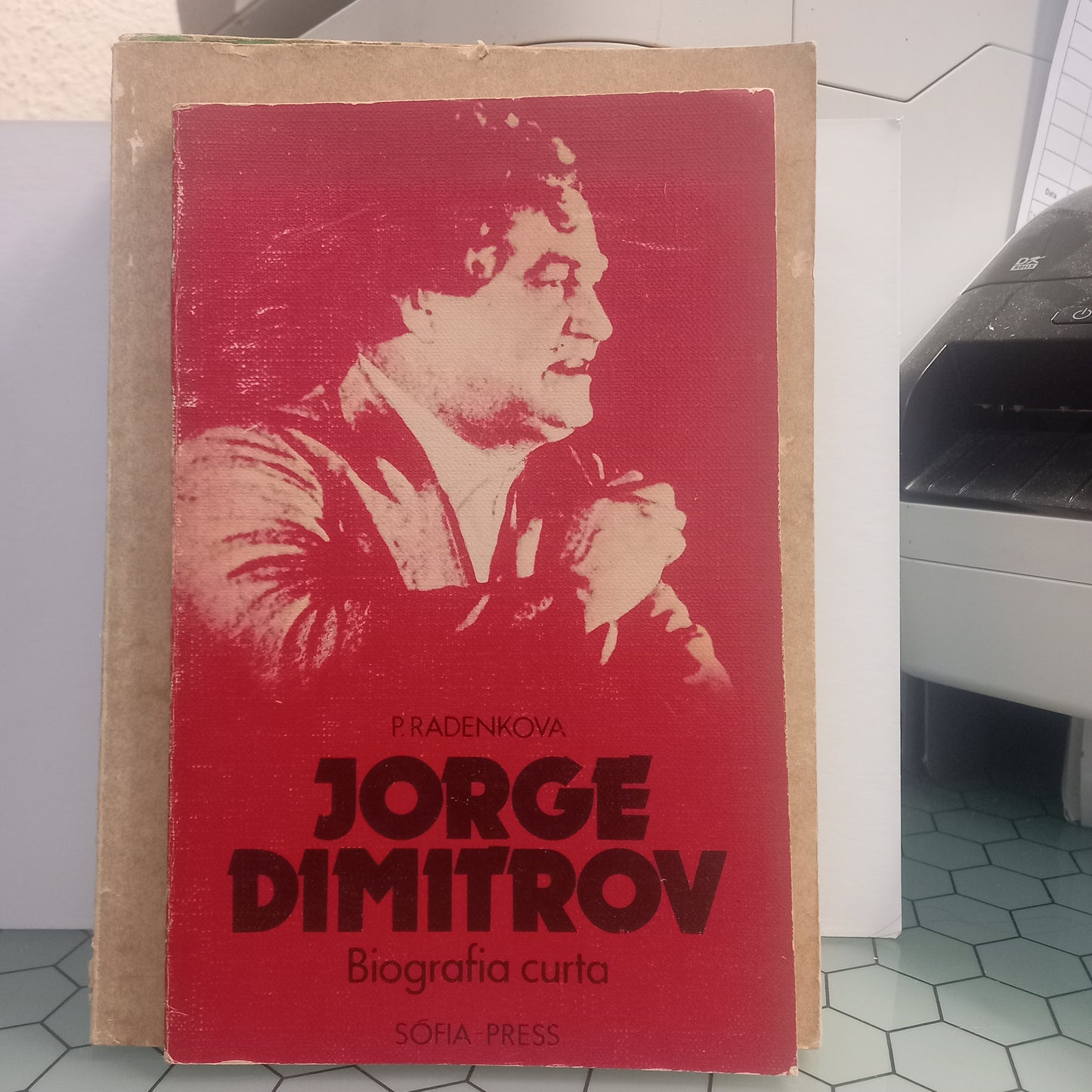 Jorge Dimitrov Biografia Curta (Bom Estado)