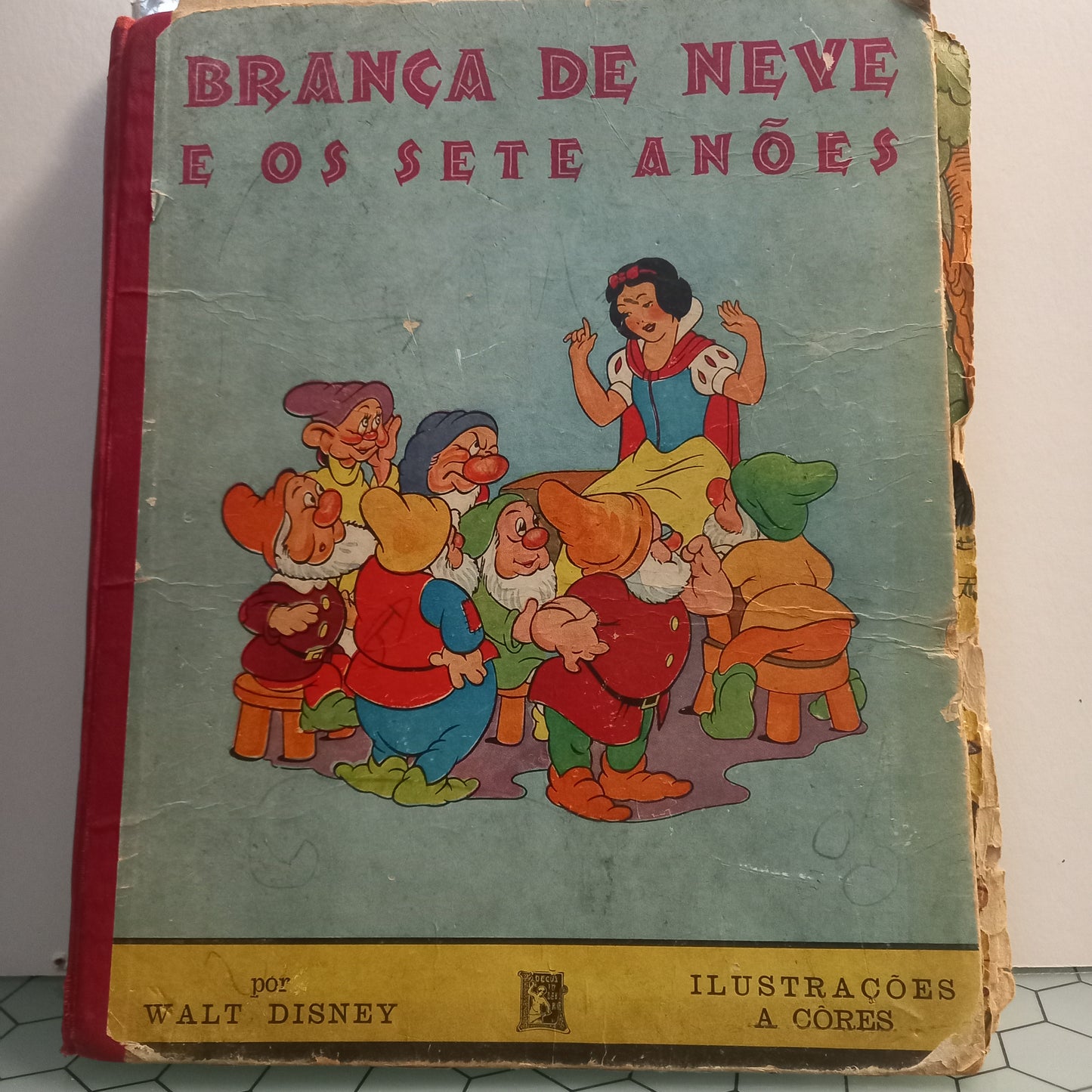 Branca de Neve e os Sete Anões (Muito Envelhecido)