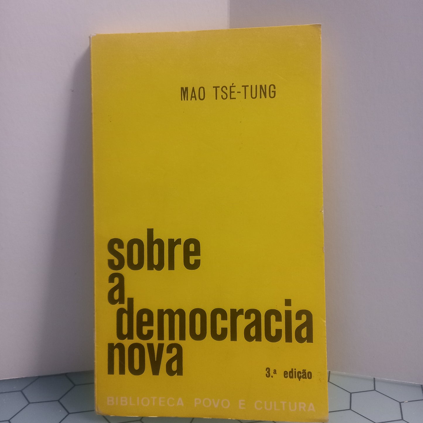 Sobre a Democracia Nova (Usado)