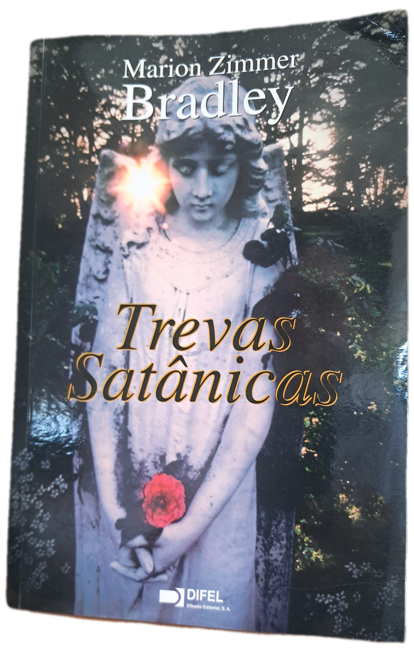 Trevas Satânicas (Bom Estado)