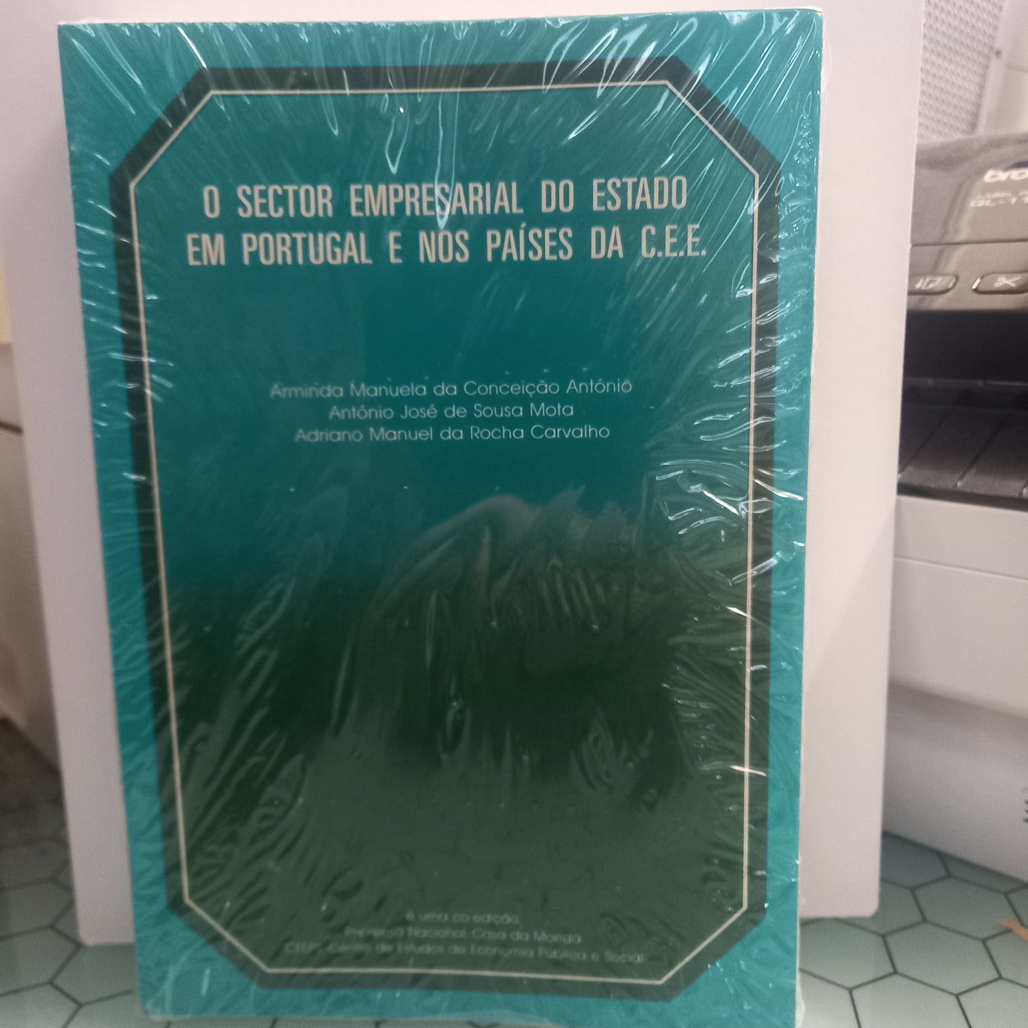 O Sector Empresarial do Estado Em Portugal e no Países da C.E.E.