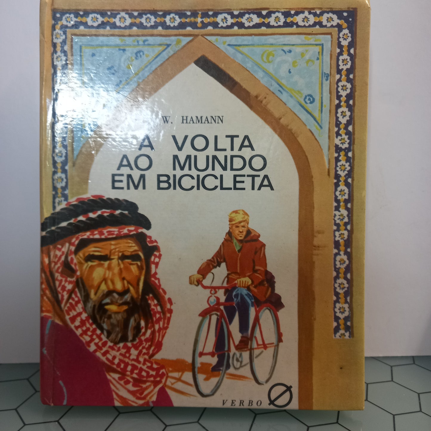 A Volta ao Mundo em Bicicleta (Bom Estado)