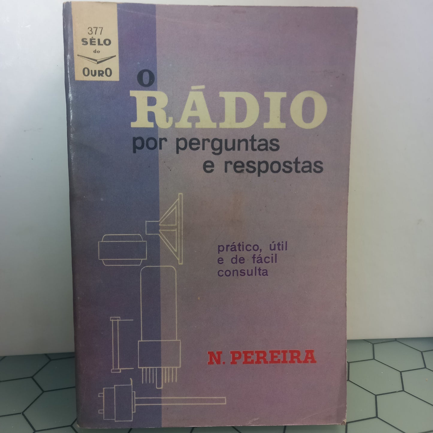 O Rádio por Perguntas e Respostas (Usado)