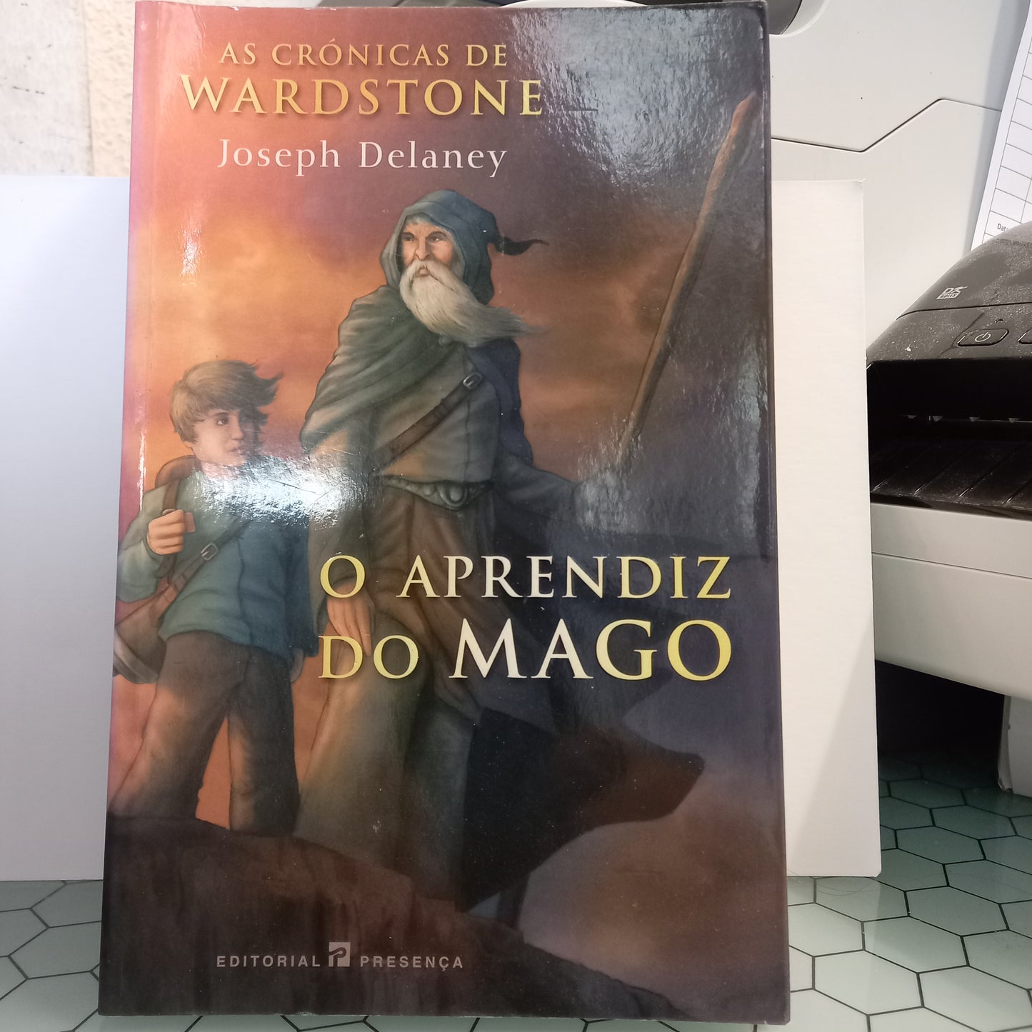 As Crónicas de Wardstone - O Aprendiz do Mago (Como Novo)