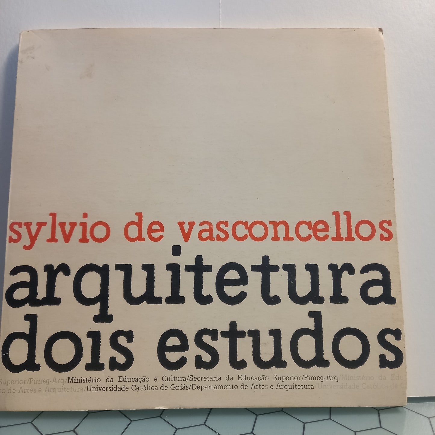 Arquitetura dois Estudos (Bom Estado)