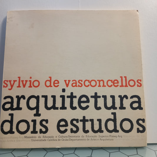 Arquitetura dois Estudos (Bom Estado)
