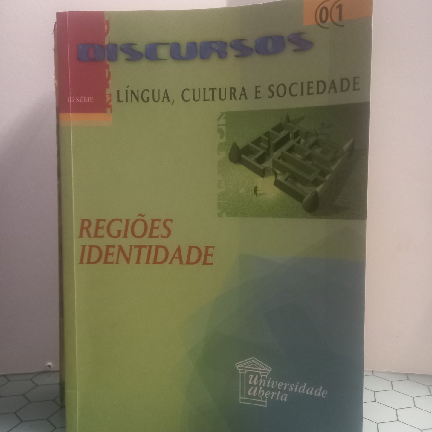 Discursos Lingua, Cultura e Sociedade (Bom Estado)