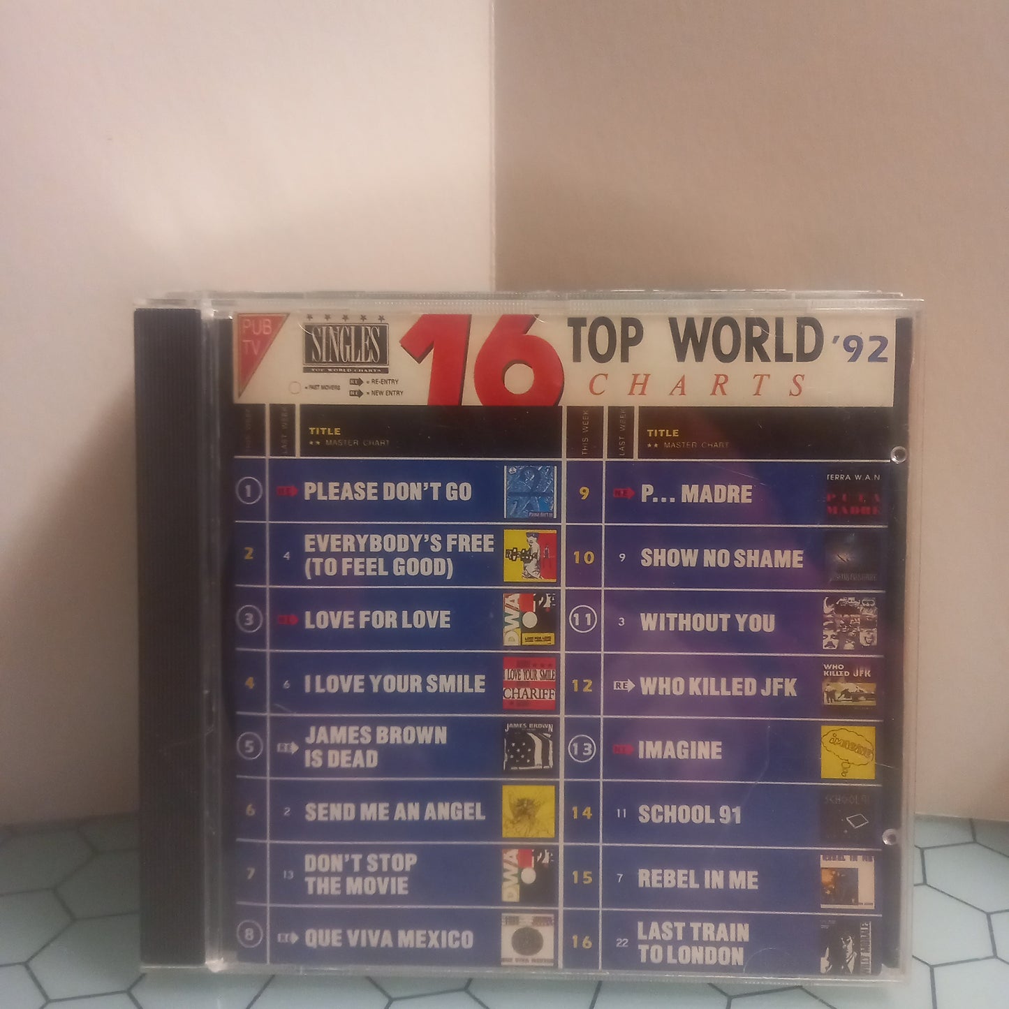 CD 16 World Chatrts 1992 (Bom Estado)