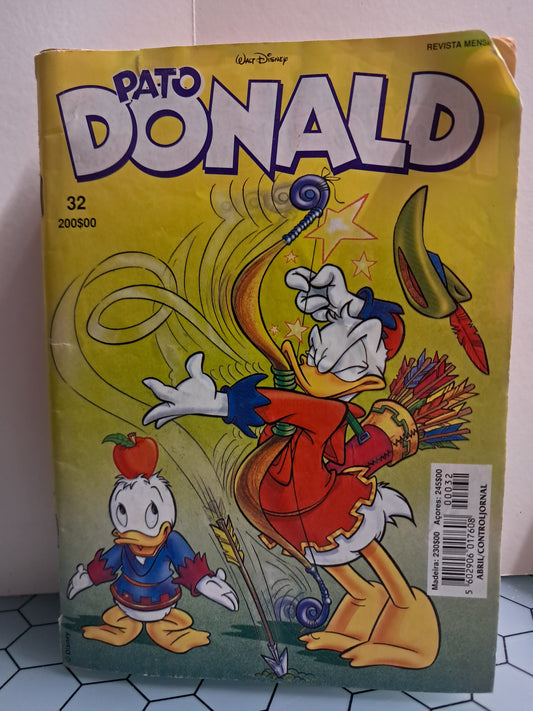 Pato Donald 32 - Donald e a Guerra dos Vizinhos (Usado)