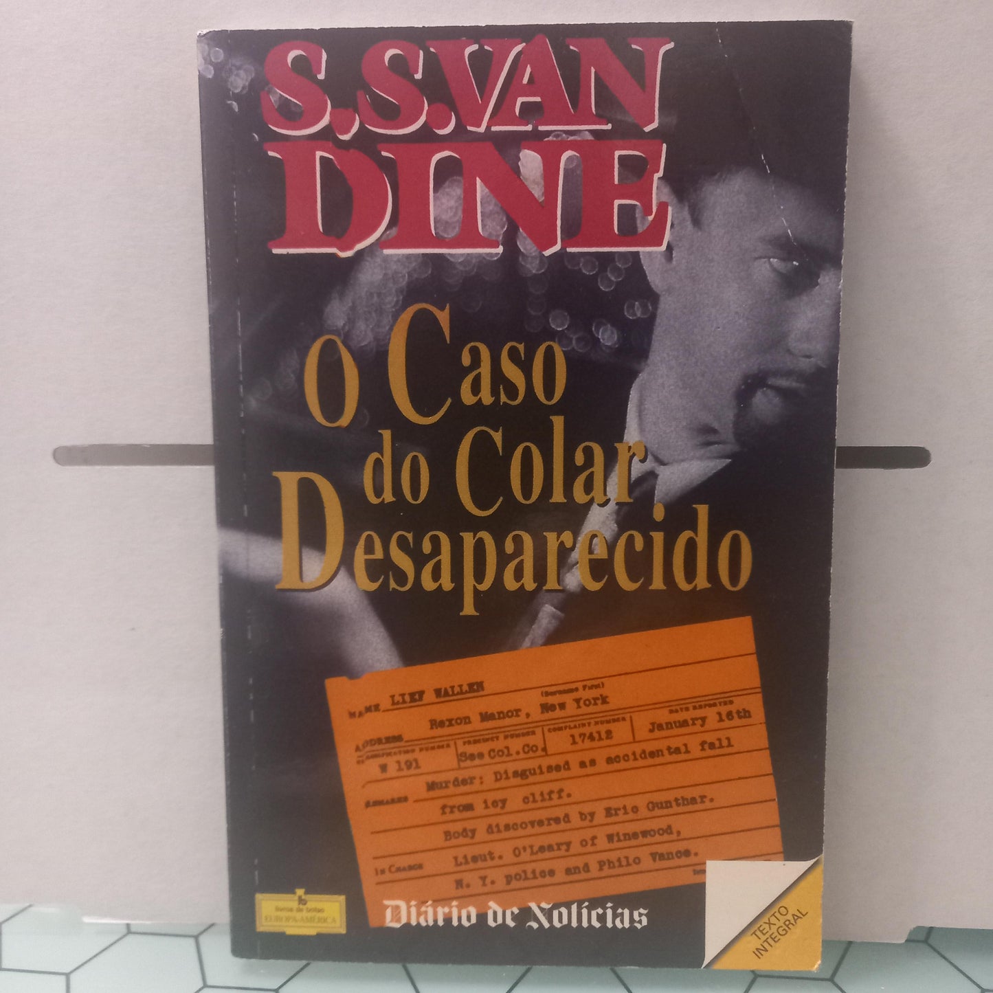 O Caso do Colar Desaparecido -