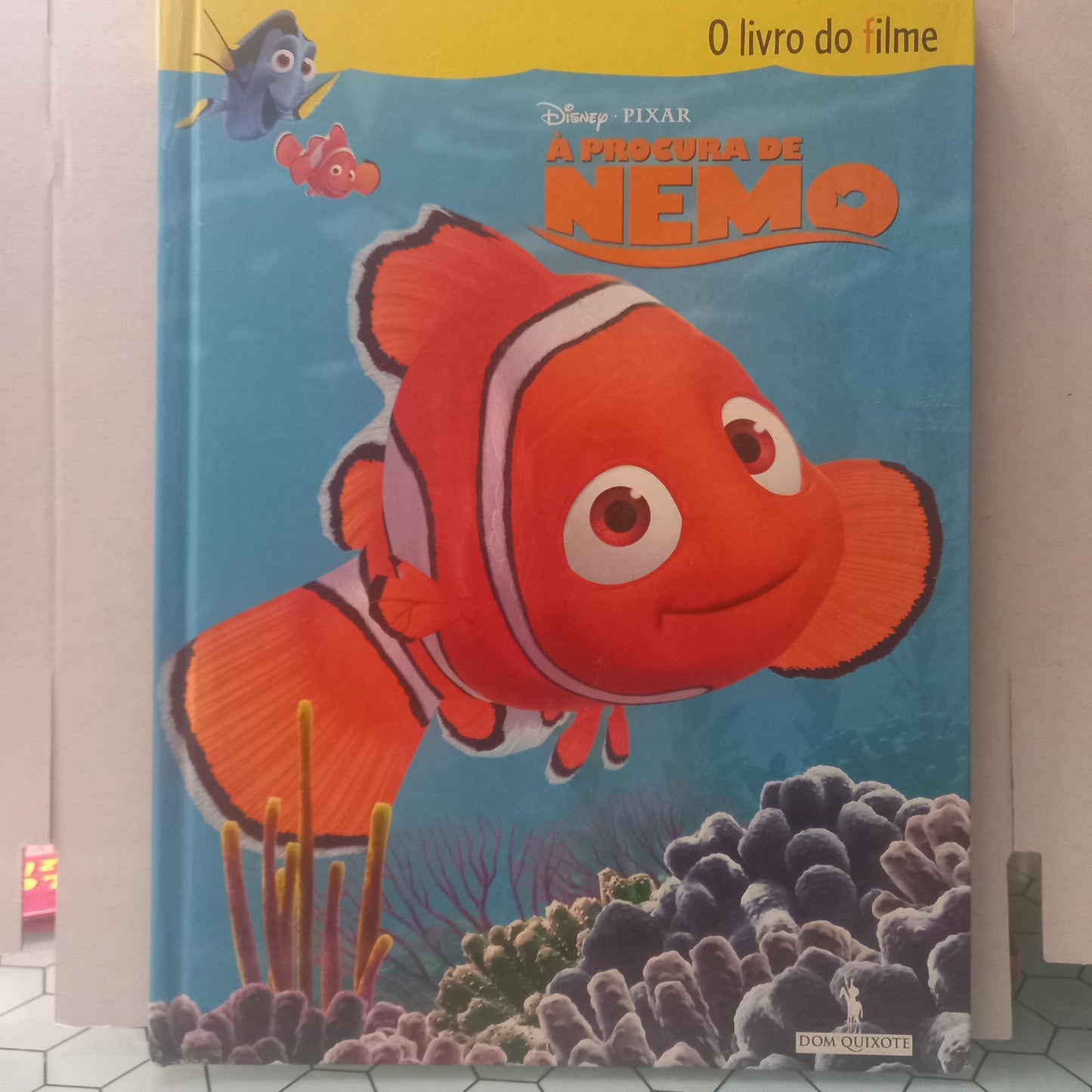 À Procura de Nemo o lIvro do Filme (Manuseado)