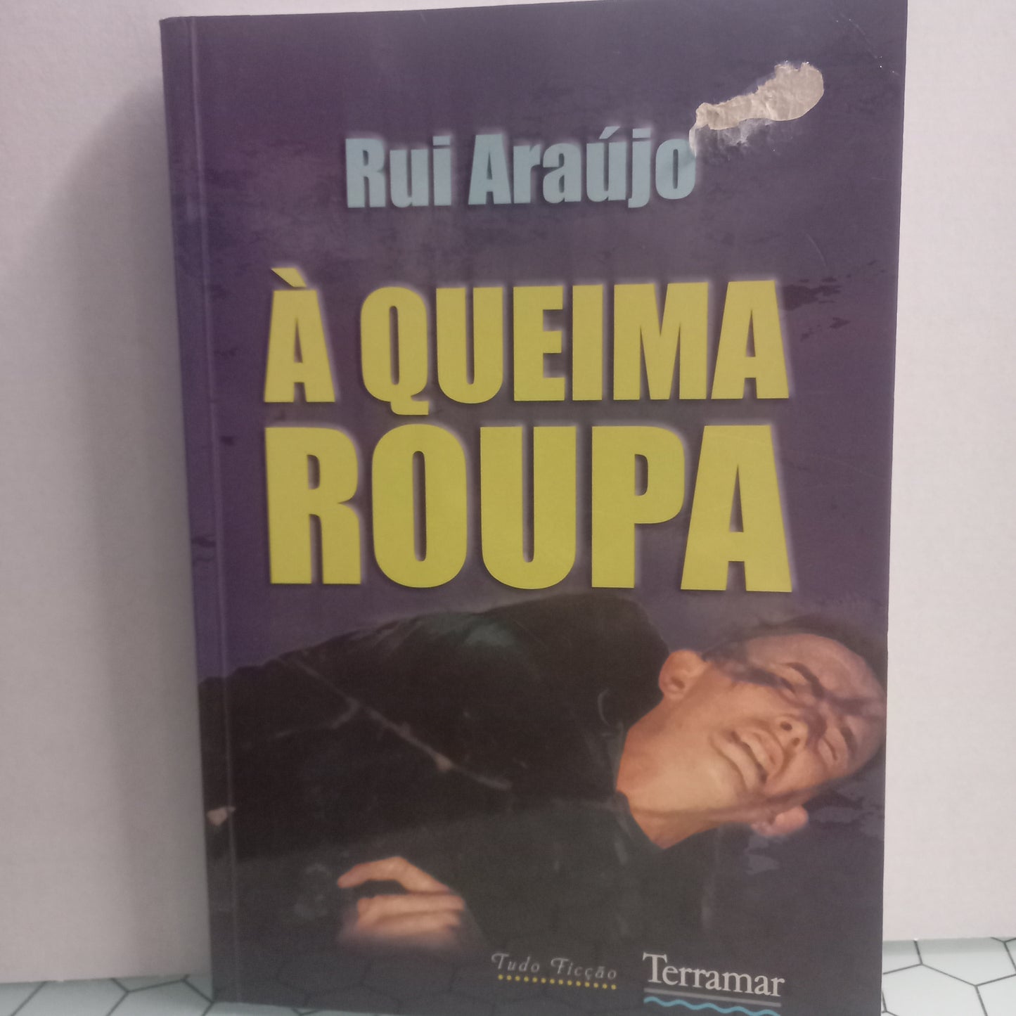 À Queima Roupa (Usado)