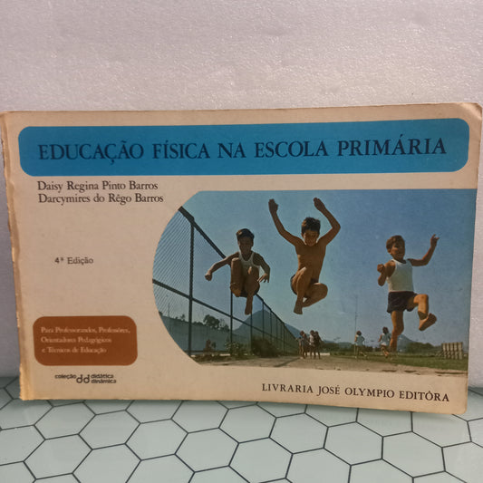 Educação Física na Escola Primária (Usado)
